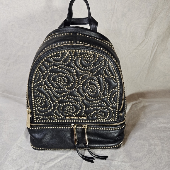NWT MICHAEL Michael Kors Rhea Medium Rose Studded Leather Backpack